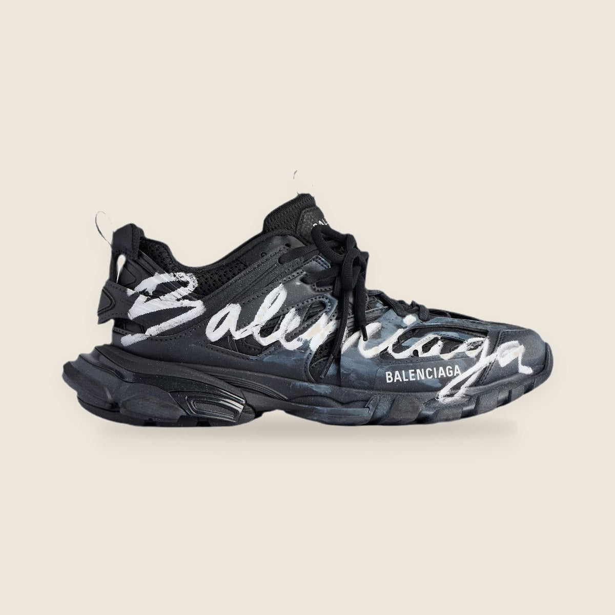 Balenciaga Track — Noir graffiti