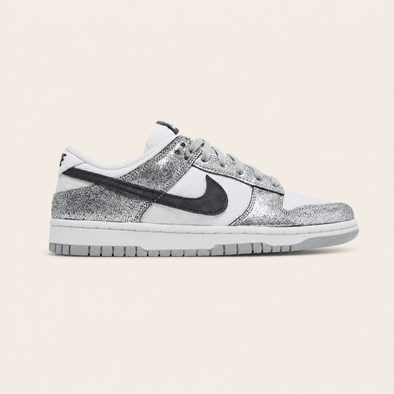 Dunk Low "Golden Goose" — Argenté