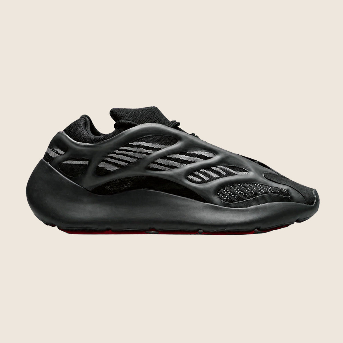 Yeezy 700 V3 — Noir