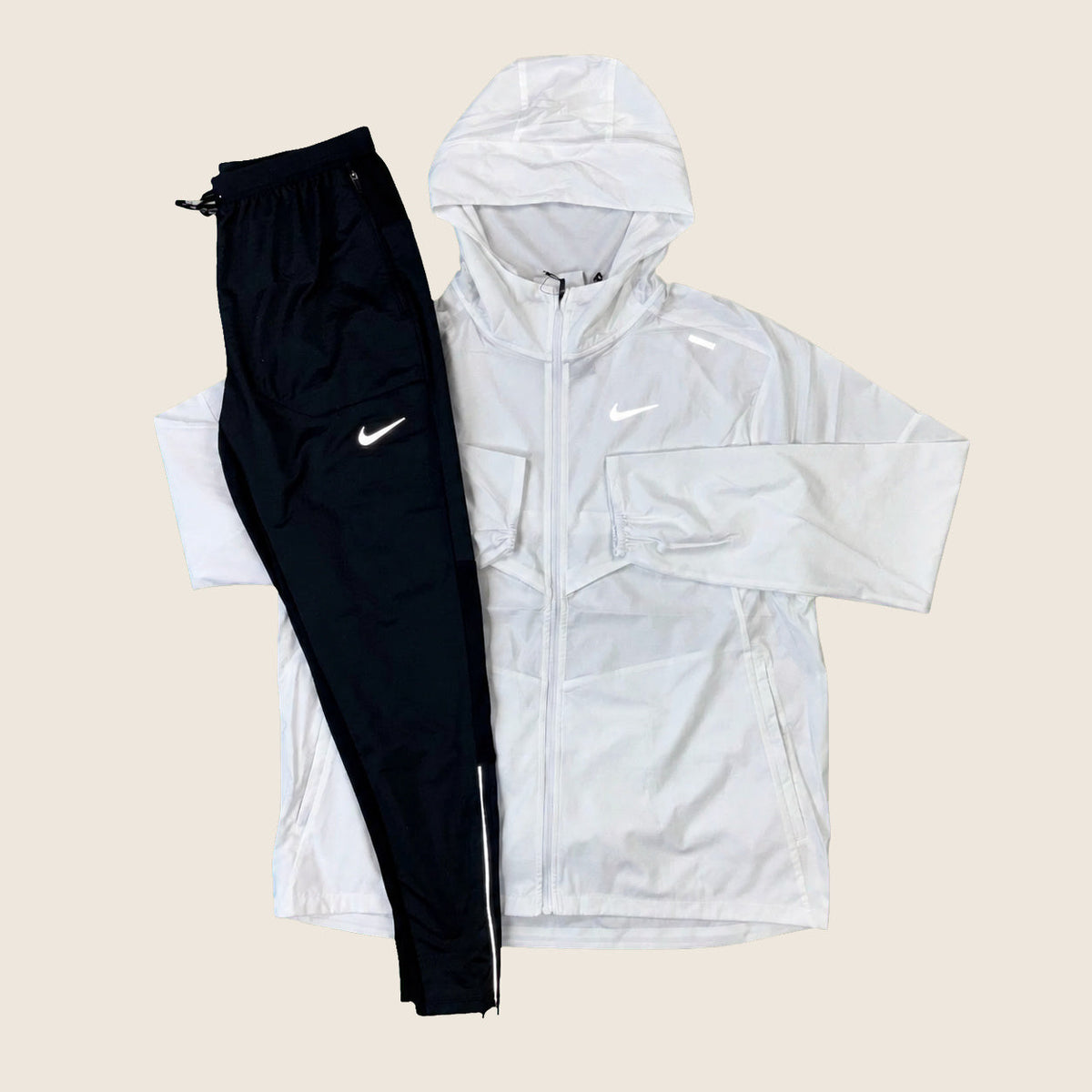 Ensemble Running Nike — Noir et blanc