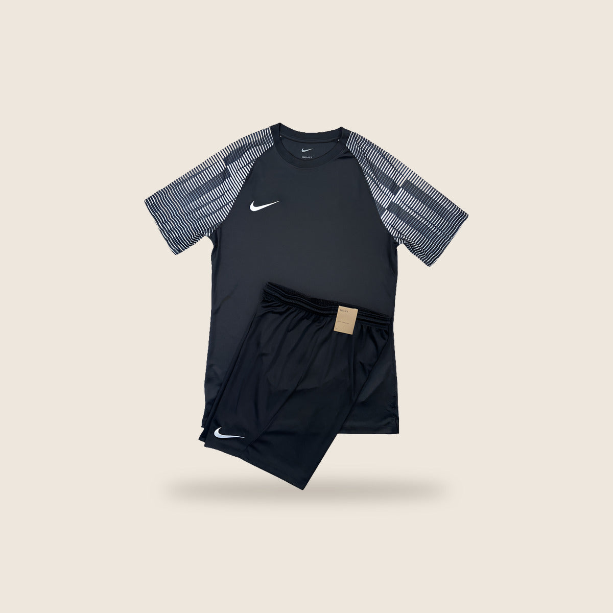 Ensemble Nike — Noir et gris